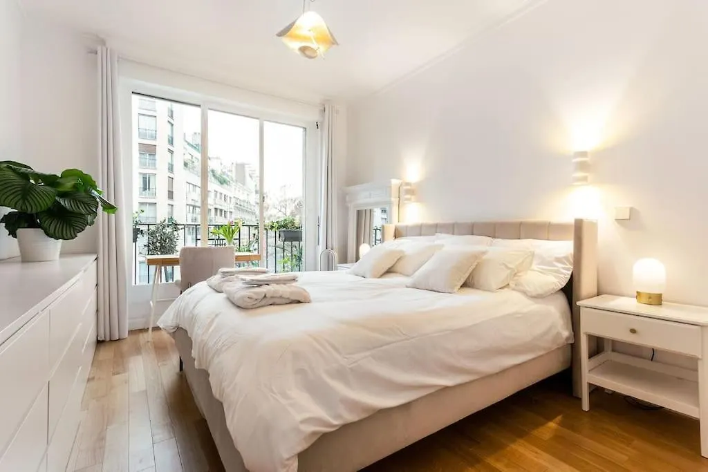Maison Josephine Stunning Champs-elysees 3 Bedrooms Appartamento
